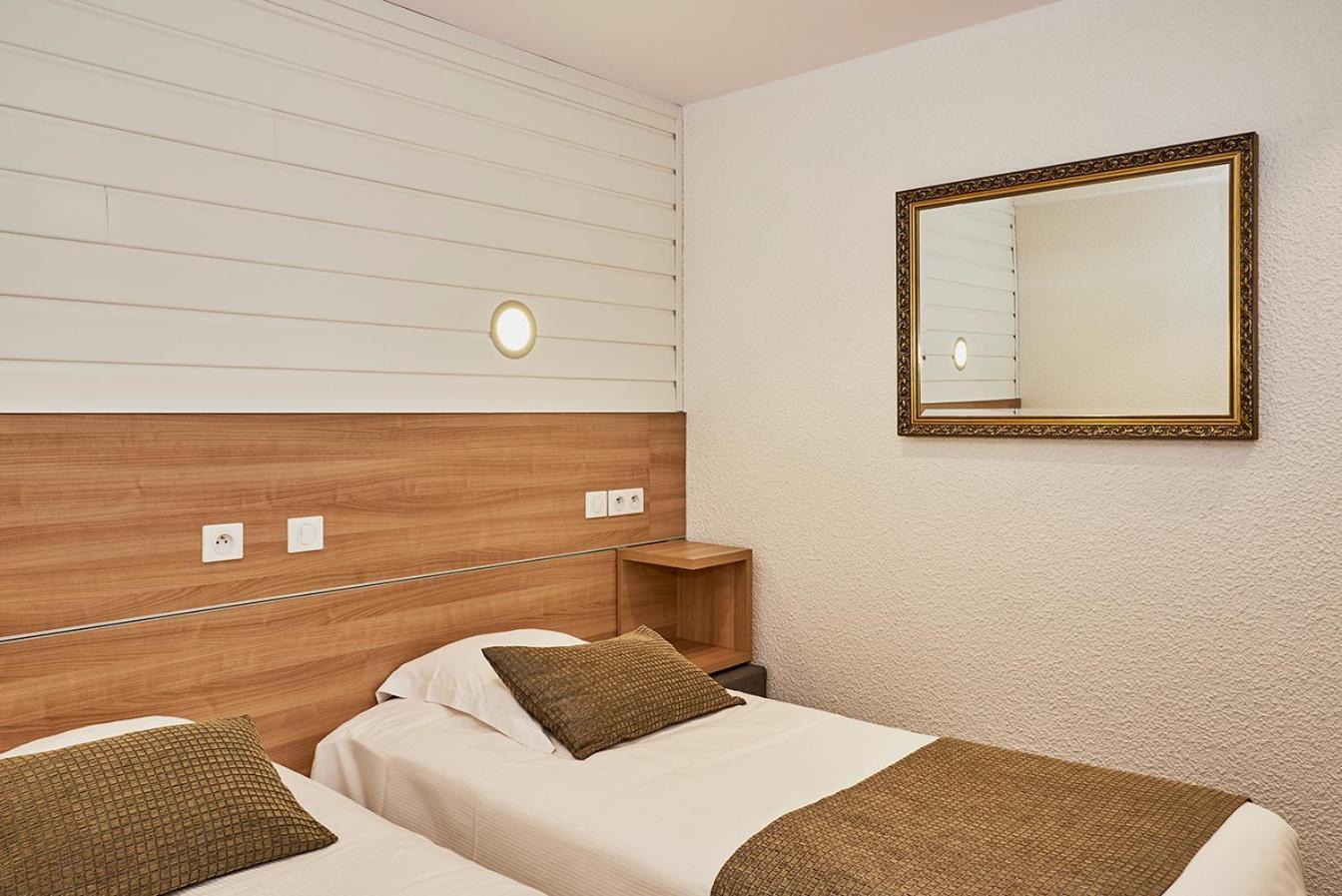 La Cremaillere Hotel-Restaurant Courseulles-sur-Mer Kültér fotó